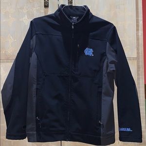 Colosseum North Carolina TarHeels Softshell jacket